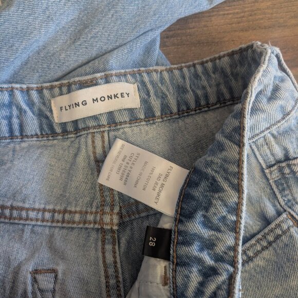 Flying Monkey Destroyed Light Wash Dad Jean 51689R Size 28 - Picture 7 of 7